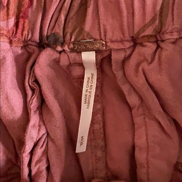 Free People Loose Fit Shorts - Picture 3 of 4